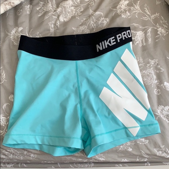 Nike Pro Shorts Light Blue Medium - Picture 2 of 5